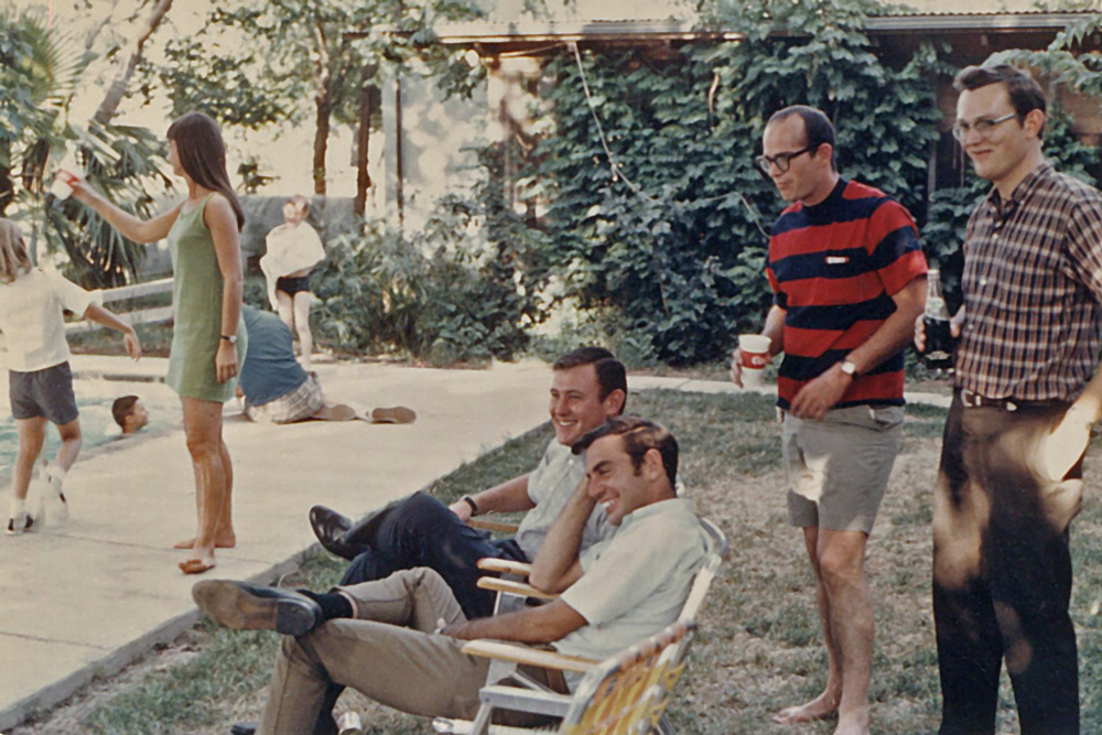 Halpern, Soule, Bezy, Hinds, Cole at the home of Jean and Ike Russell.